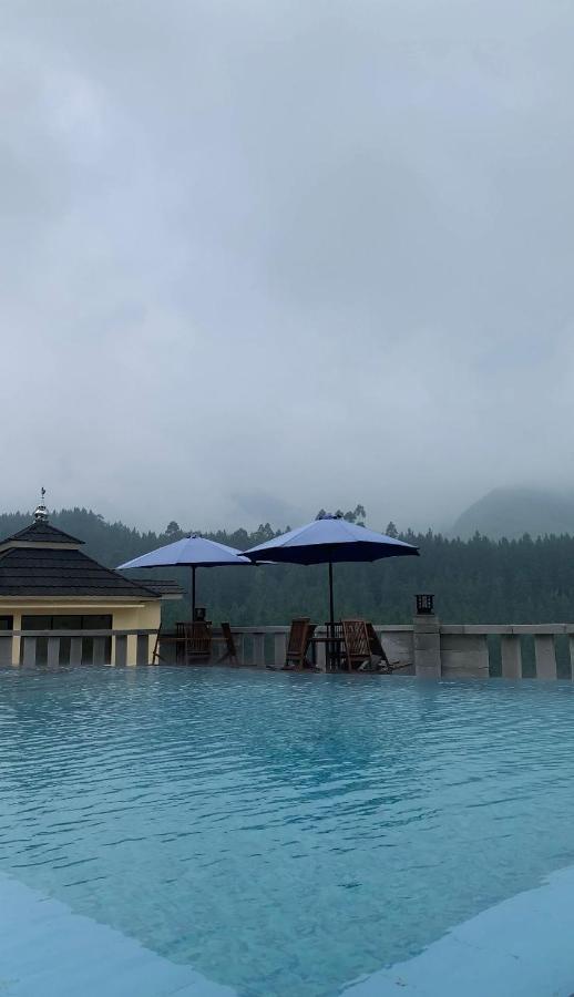 Hotel Guci Kencana Jaya Tuwel Ngoại thất bức ảnh