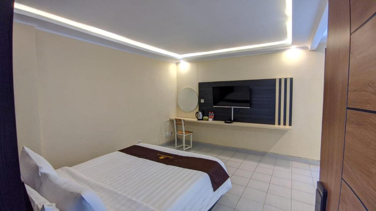 Hotel Guci Kencana Jaya Tuwel Ngoại thất bức ảnh