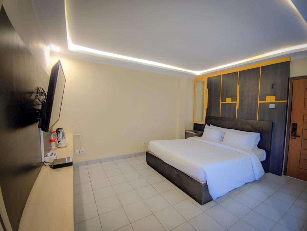 Hotel Guci Kencana Jaya Tuwel Ngoại thất bức ảnh